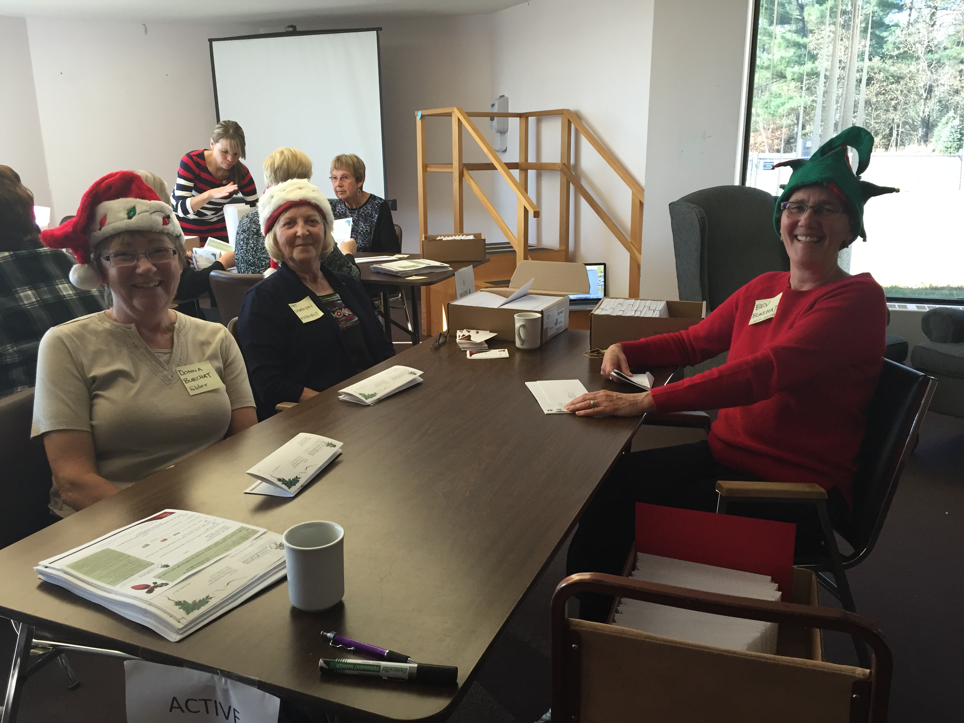 Volunteers show appreciation for hospital at annual work bee