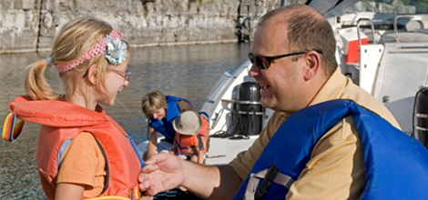 OPP Reminding You To Wear a Life Jacket Around Water