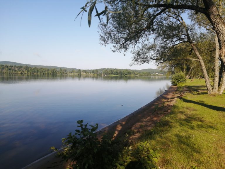 Aquatic playground ‘Splashtown’ considering expansion to Barry’s Bay  