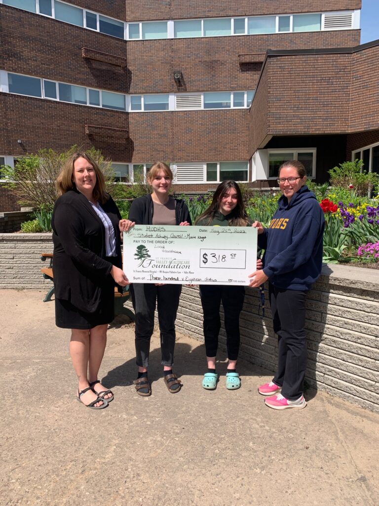 Madawaska Valley High School Student Council fundraise for local healthcare