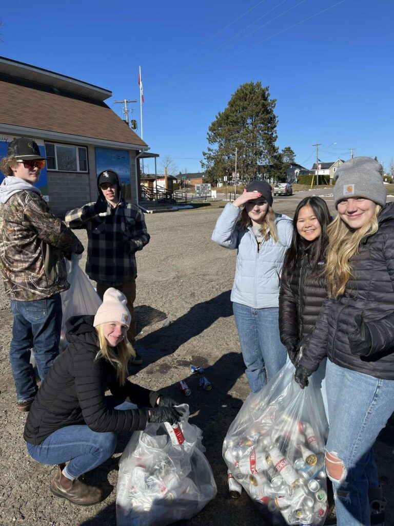Madawaska Valley High School students raise money for prom