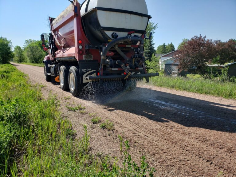 Renfrew County working to prevent dust on ATV trails