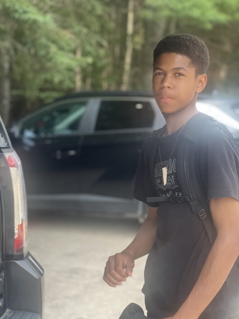 Local teen kicks off lawn game start-up, with support from summer grant program 